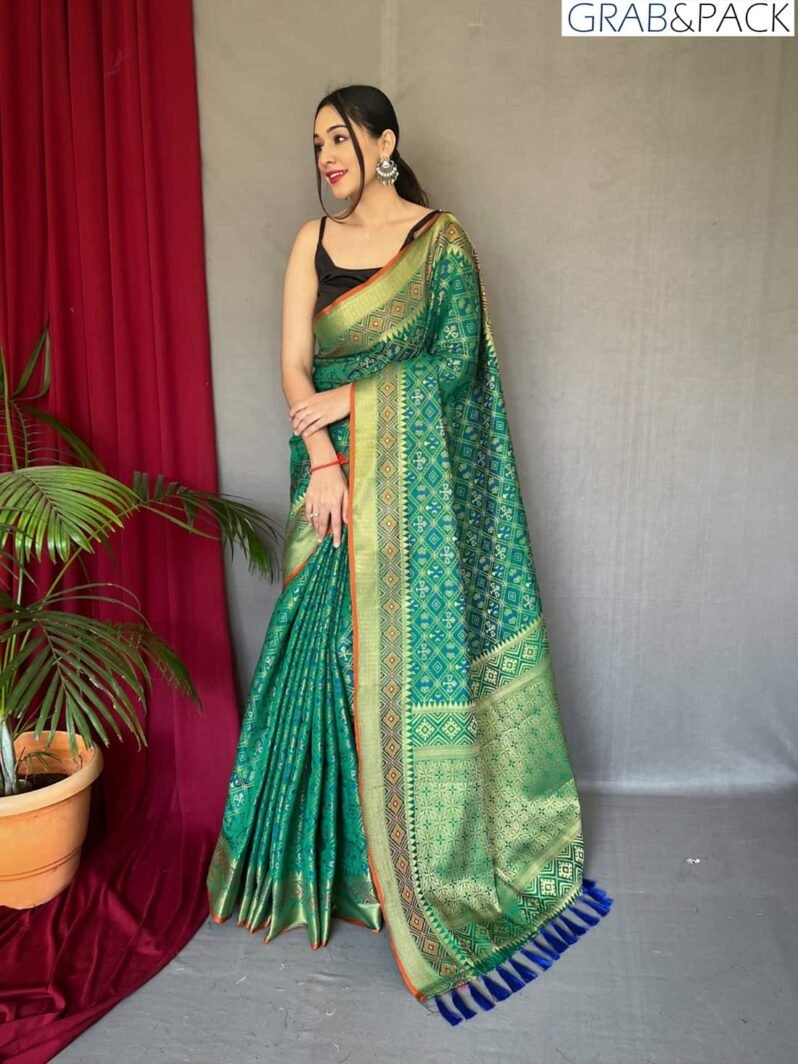 Green Patola Silk Saree GNP230013