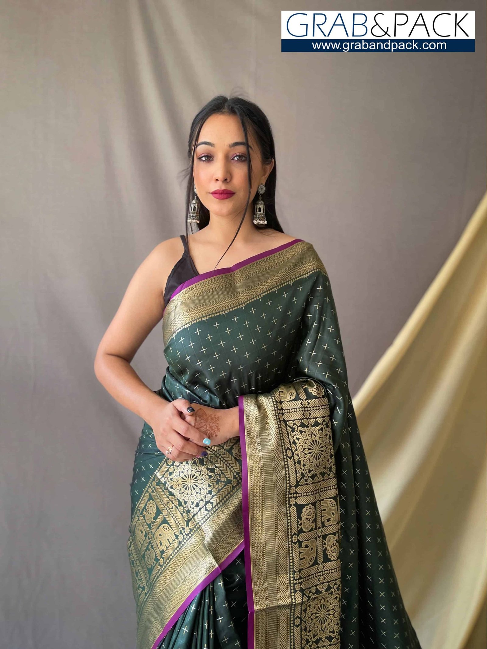 Trendy Green Soft Silk Woven Saree GNP230008-2