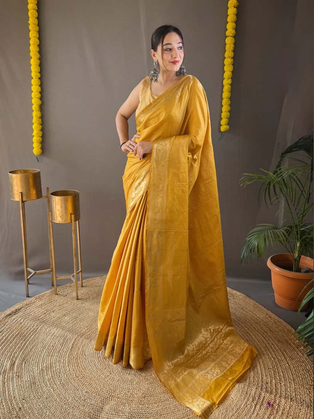Woven Art Silk Saree in Yellow GNP230020